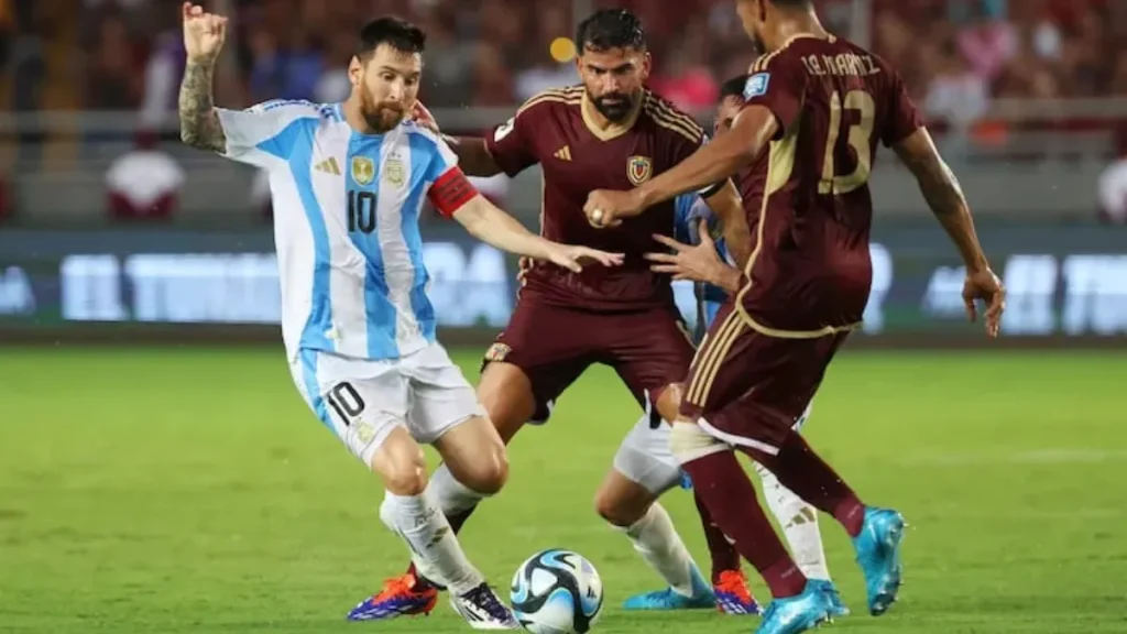 la-seleccion-argentina-juega-venezuela-archivo